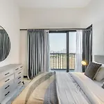 Burj Khalifa View I 1 Bdr Apartment In Mbr City I Mag Eye
